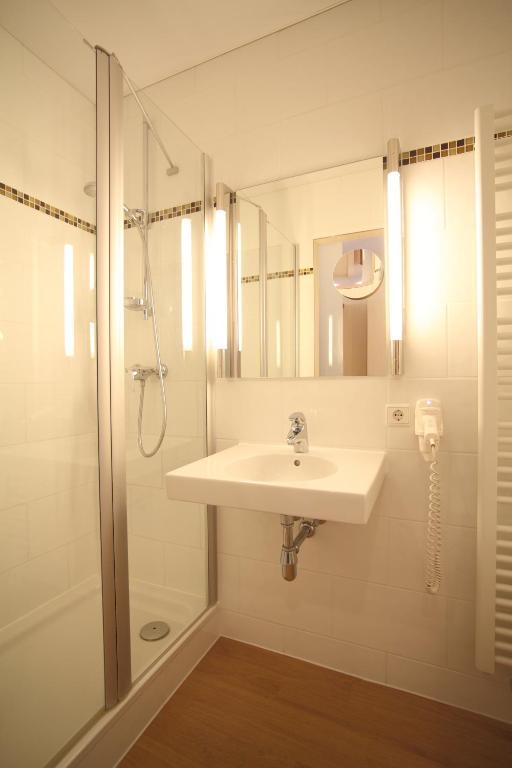 Alster-hof 3* Hamborg